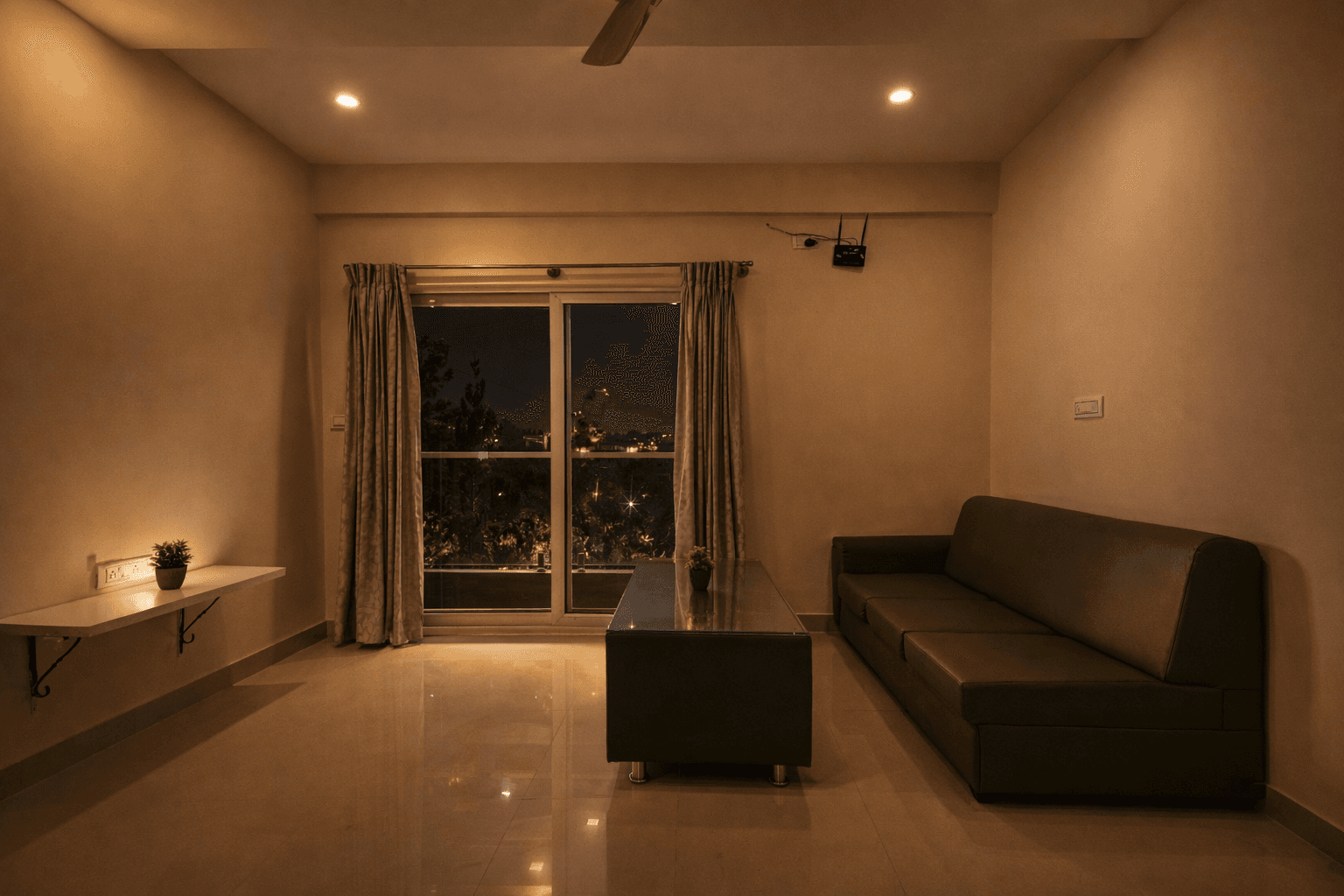 Comfortable Stays, Smart Value